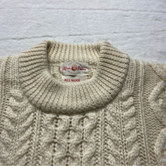 Alan Paige Cream Cable Knit Vintage 100% Wool Crew Neck Sweater Size 40 - Picture 4 of 9